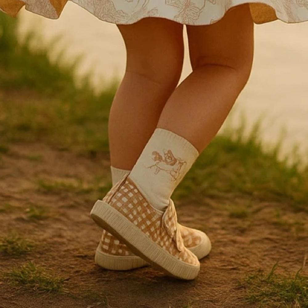 Grech & Co PLAY SHOES | RECYCLED MESH - SIENNA GINGHAM Size 31 / 13 1/2  (Kids)